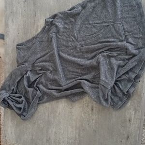 Sleeveless, lightweight hoodie